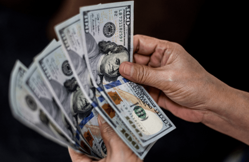 Cục Dự trữ Liên bang Mỹ (Fed) duy trì chính sách tiền tệ linh hoạt, đồng USD đã suy yếu nhẹ trong quý 2/2025.