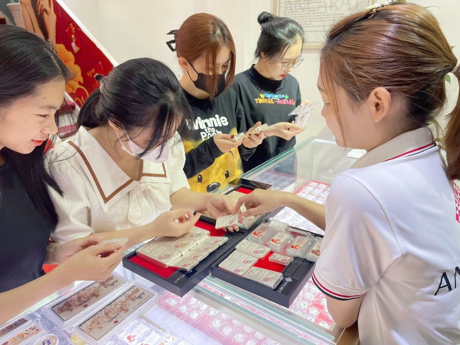 Trả lời 1 cây bạc nặng bao nhiêu