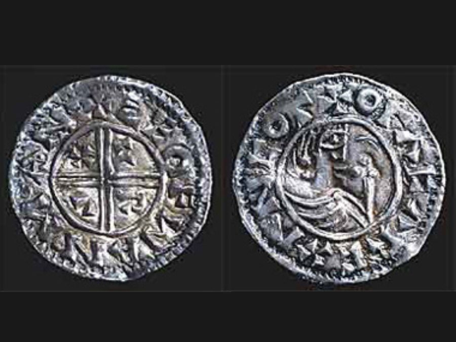 Di tích bạc cổ Viking