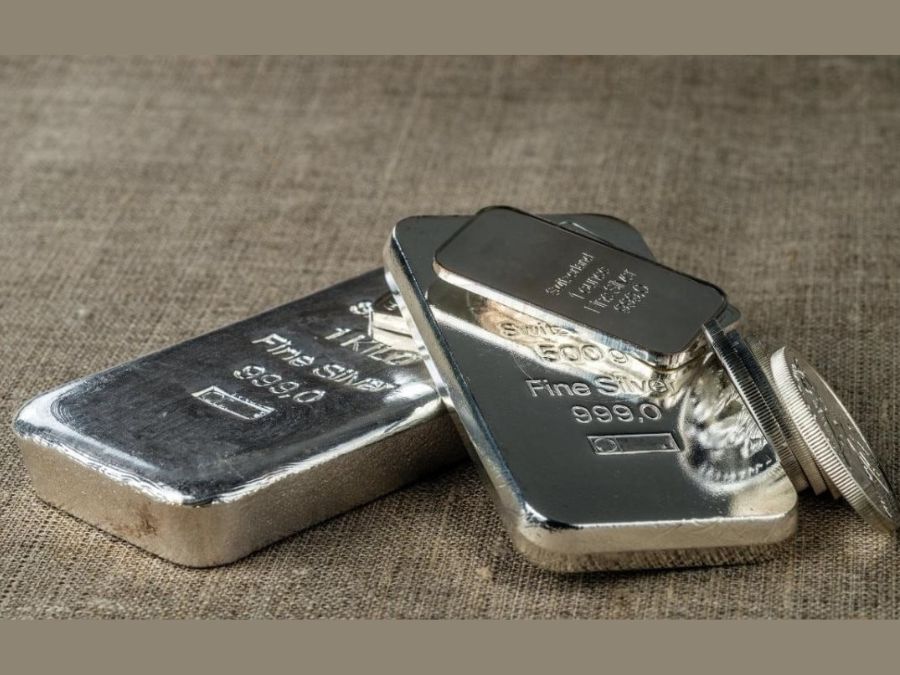 Rất nên đầu tư bạc miếng