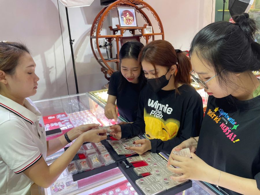 Tình hình giá bạc hôm nay 24h 28/7