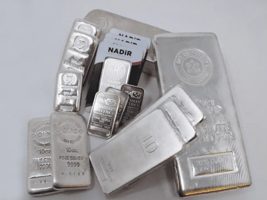 Bàn về giá bạc miếng