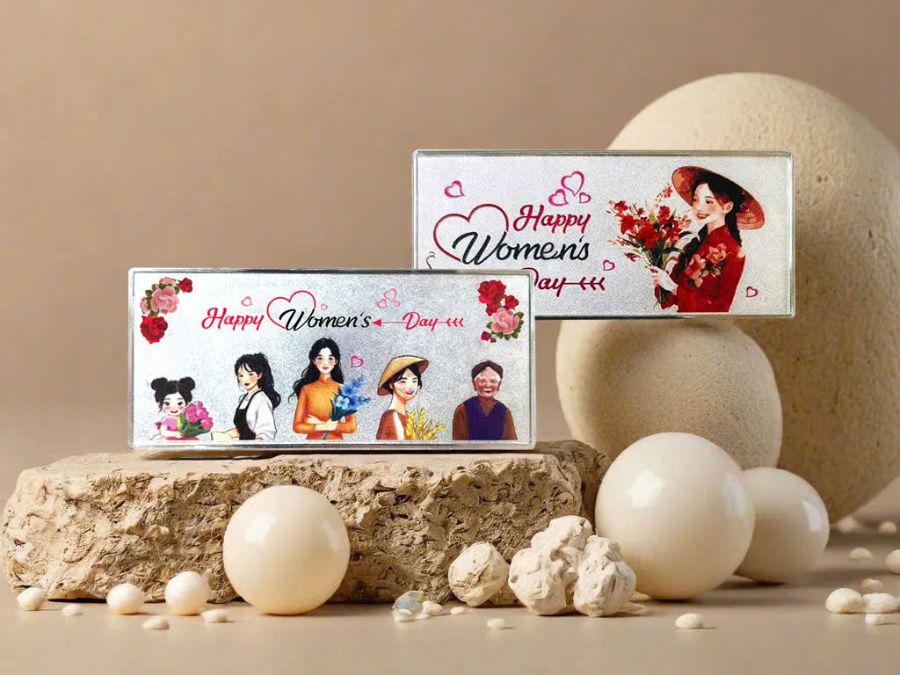 Tặng bạc cho bạn gái được không