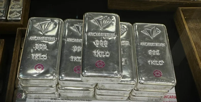 Những Điều Cần Lưu Ý Khi Áp Dụng Trung Bình Giá Bạc.