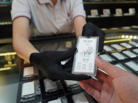 Giá bạc hôm nay 12/8 trong nước