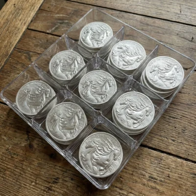 Giá Bạc Thế Giới Tăng Mạnh Liên Tục Phá Đỉnh